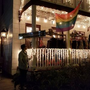 Meet your Posher, Frank